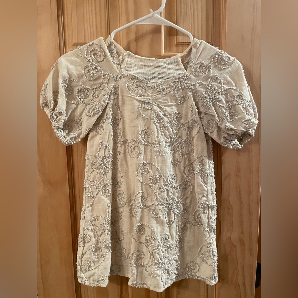 Zara textured girl cream dress size 6 NWT